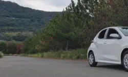 Featured image of post ヤリスG（1.0L CVT）レンタカー試乗レビュー｜MTヤリスとの違いを比較